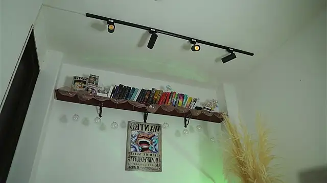 melissajoness3 online show from 02-26-25, 11:48