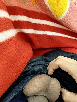 Snapshot of Horny_boy321 chatting on 09-16-25, 07:37 Horny boy321 online show from 09-16-25, 07:37