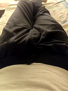 Snapshot of Horny_boy321 chatting on 10-31-25, 07:48 Horny boy321 online show from 10-31-25, 07:48