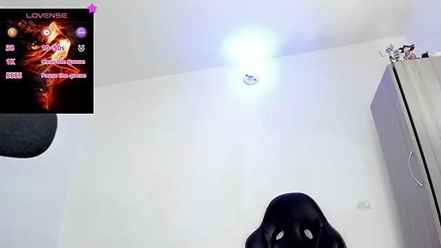 Aron Baylor online show from 11-12-25, 10:15