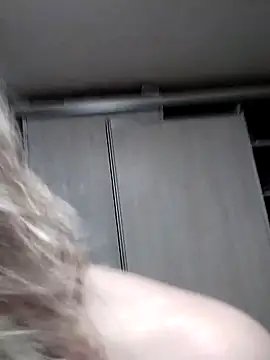 Linda Gregory online show from 10-04-25, 10:19