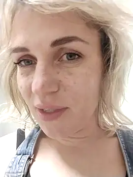 Linda Gregory online show from 10-20-25, 02:01