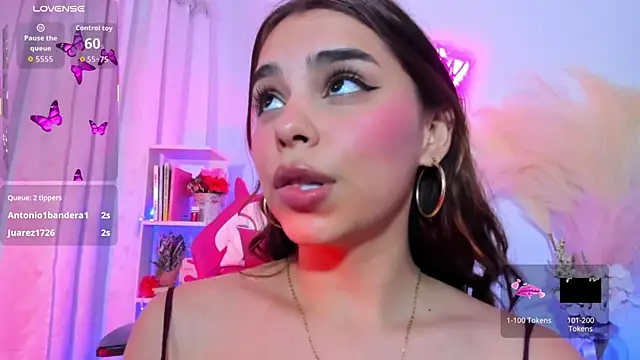 Snapshot of crisbell_lopez chatting on 10-13-25, 12:54 crisbell lopez online show from 10-13-25, 12:54