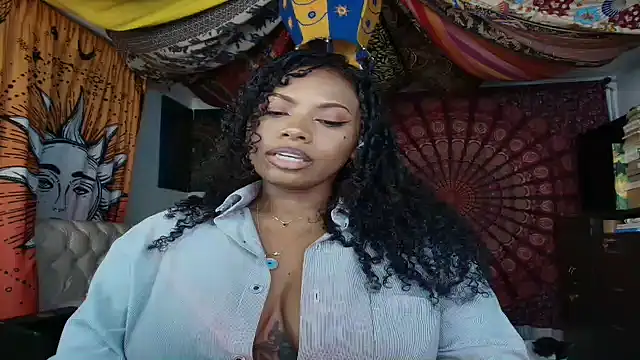 ElizaGrey  online show from 04-15-26, 06:31