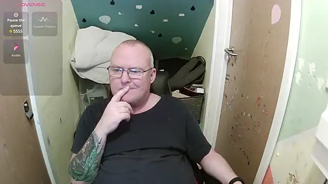 FriendlyDave online show from 03-18-25, 06:48