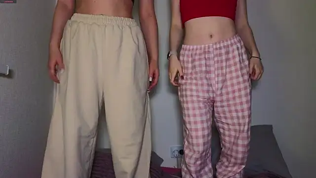 MiaKeler online show from 01-29-25, 06:18