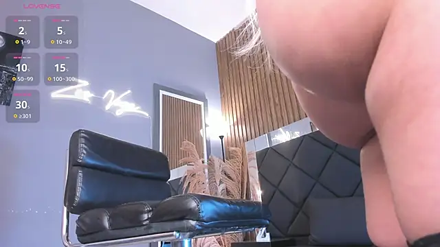 Zoevegass online show from 02-10-25, 05:41