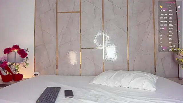 Snapshot of Jiggly__ chatting on 01-17-26, 05:23 Jiggly online show from 01-17-26, 05:23