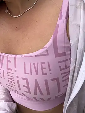 lupyta20 online show from 12-19-25, 05:53