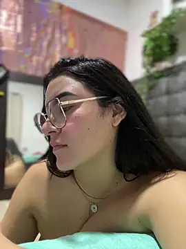 Lia flowers online show from 01-12-25, 05:34