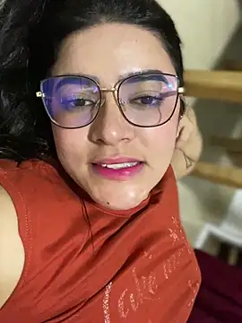 Lia flowers online show from 01-13-25, 01:56