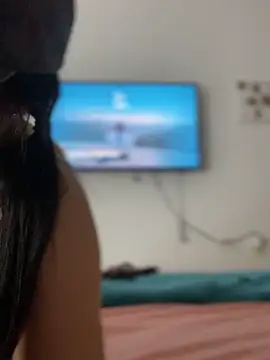 Lia flowers online show from 01-27-25, 12:01