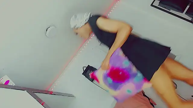 Snapshot of candy_kendall chatting on 02-26-25, 07:20 candy kendall online show from 02-26-25, 07:20