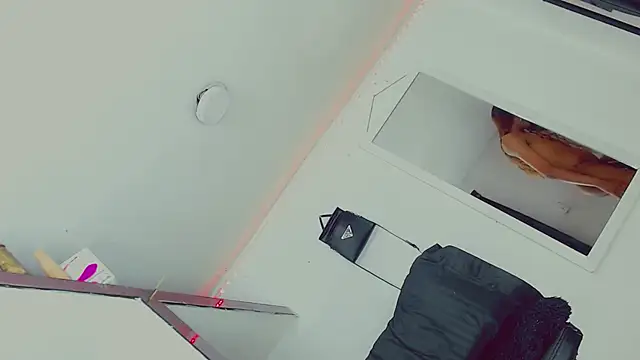 Snapshot of candy_kendall chatting on 03-03-25, 08:49 candy kendall online show from 03-03-25, 08:49