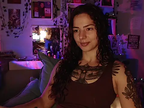 BeellyDance online show from 10-20-25, 08:09