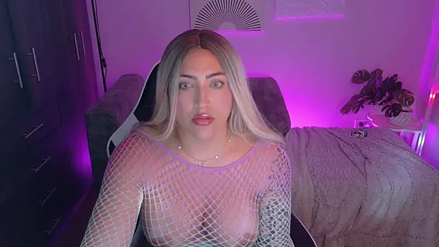 a belladanger online show from 04-12-26, 12:48