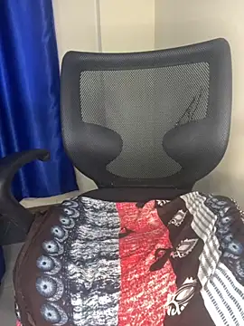 sweetestval online show from 11-18-25, 11:03