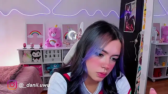 CuteDani  online show from 01-18-25, 03:05