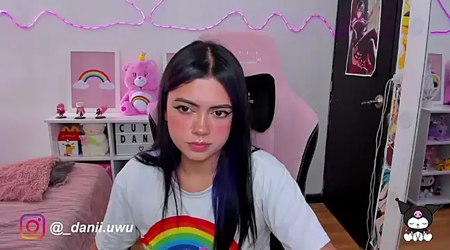 CuteDani  online show from 02-03-25, 07:00