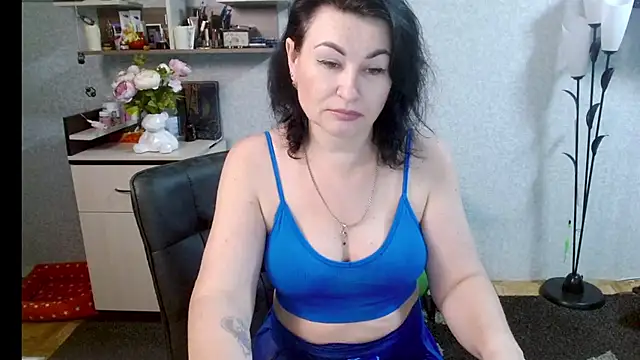 BeatriksS online show from 02-15-25, 05:17