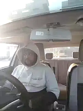 Dick 6inches online show from 01-24-25, 03:00