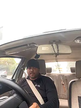 Dick 6inches online show from 10-28-25, 04:38