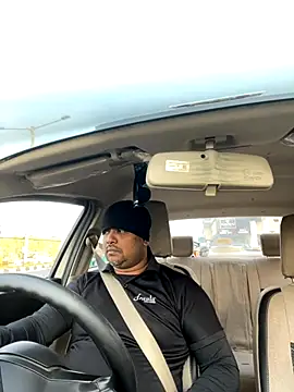 Dick 6inches online show from 11-18-25, 03:34