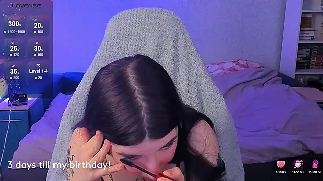 kellyharris online show from 02-25-25, 02:44