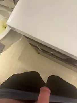 Snapshot of madman11222 chatting on 03-14-25, 04:43 madman11222 online show from 03-14-25, 04:43