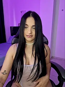 Snapshot of heyshaa chatting on 03-21-25, 08:29 heyshaa online show from 03-21-25, 08:29