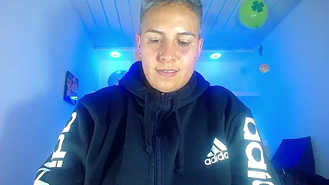 Yessi rousse online show from 03-21-25, 09:56