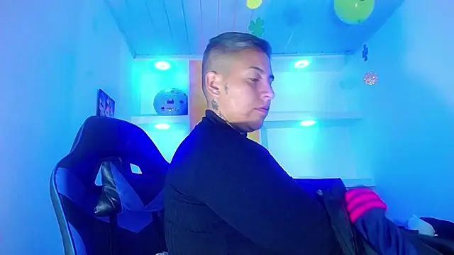 Yessi rousse online show from 03-22-25, 10:06