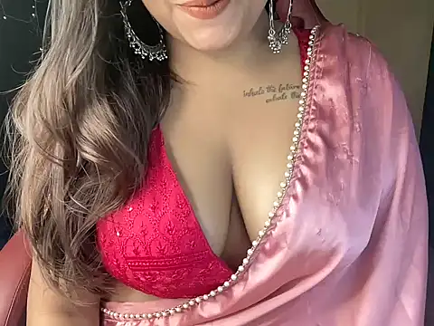 Snapshot of shanayaaa_1 chatting on 02-09-25, 05:40 shanayaaa 1 online show from 02-09-25, 05:40