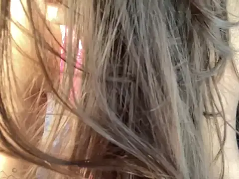 Snapshot of shanayaaa_1 chatting on 03-12-25, 09:35 shanayaaa 1 online show from 03-12-25, 09:35