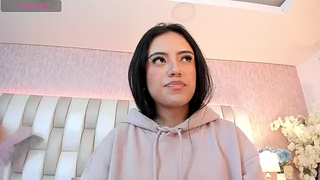 Rebeca jones online show from 02-03-25, 02:02