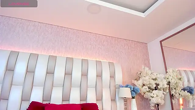 Rebeca jones online show from 03-05-25, 01:06