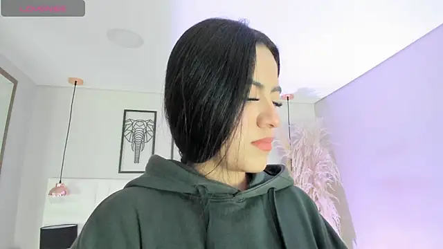 Rebeca jones online show from 11-05-25, 12:16