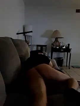 Snapshot of hungpenis210 chatting on 01-11-26, 07:35 hungpenis210 online show from 01-11-26, 07:35