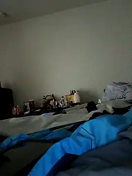 Snapshot of hungpenis210 chatting on 02-27-26, 09:42 hungpenis210 online show from 02-27-26, 09:42