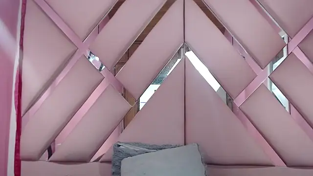 nathaly low1 online show from 02-06-25, 05:46