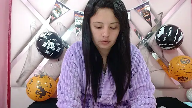 nathaly low1 online show from 10-16-25, 03:07