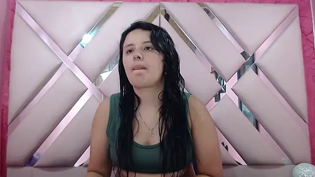 nathaly low1 online show from 11-28-25, 03:09