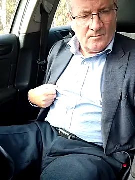 stiffandlubedxh online show from 09-28-25, 10:04