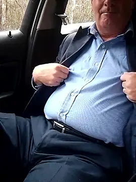 stiffandlubedxh online show from 10-19-25, 09:15