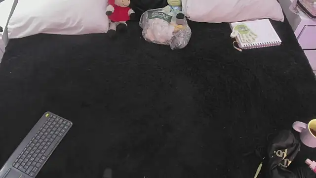 JulietaAlves online show from 01-25-25, 05:08