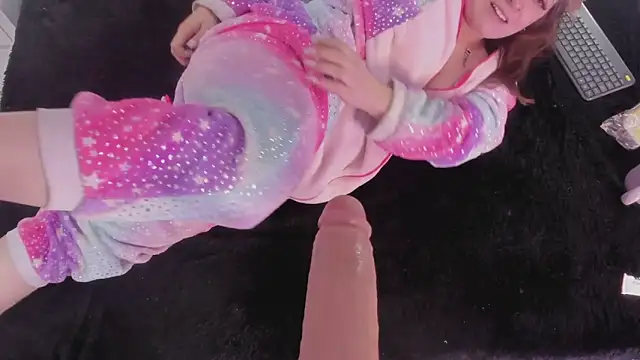 JulietaAlves online show from 03-14-25, 02:08