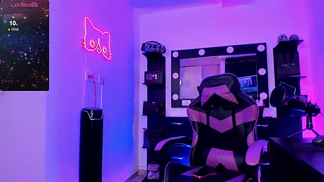 miss kitty online show from 03-31-26, 12:34