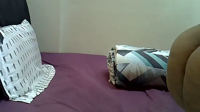 AddictiveAssCurves online show from 11-03-25, 07:42