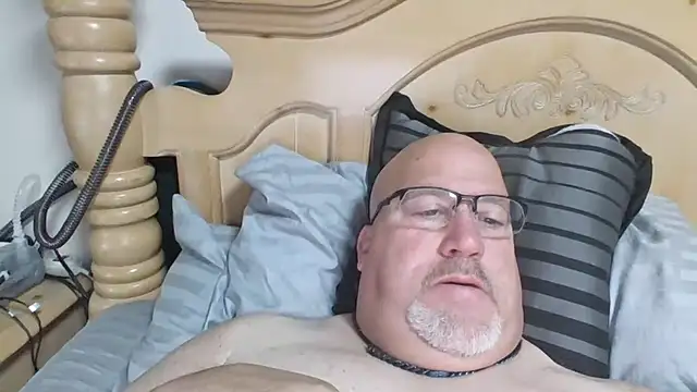 Bigbear0563 online show from 11-10-25, 05:34