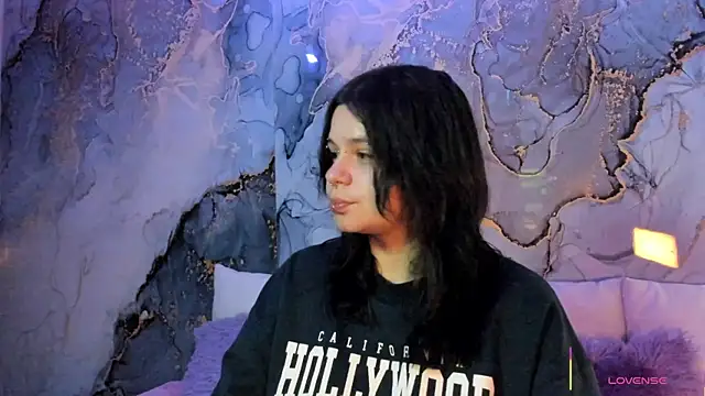 Mey moon online show from 11-27-25, 11:51